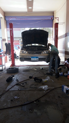Mechanic KHALEEL Luxor
